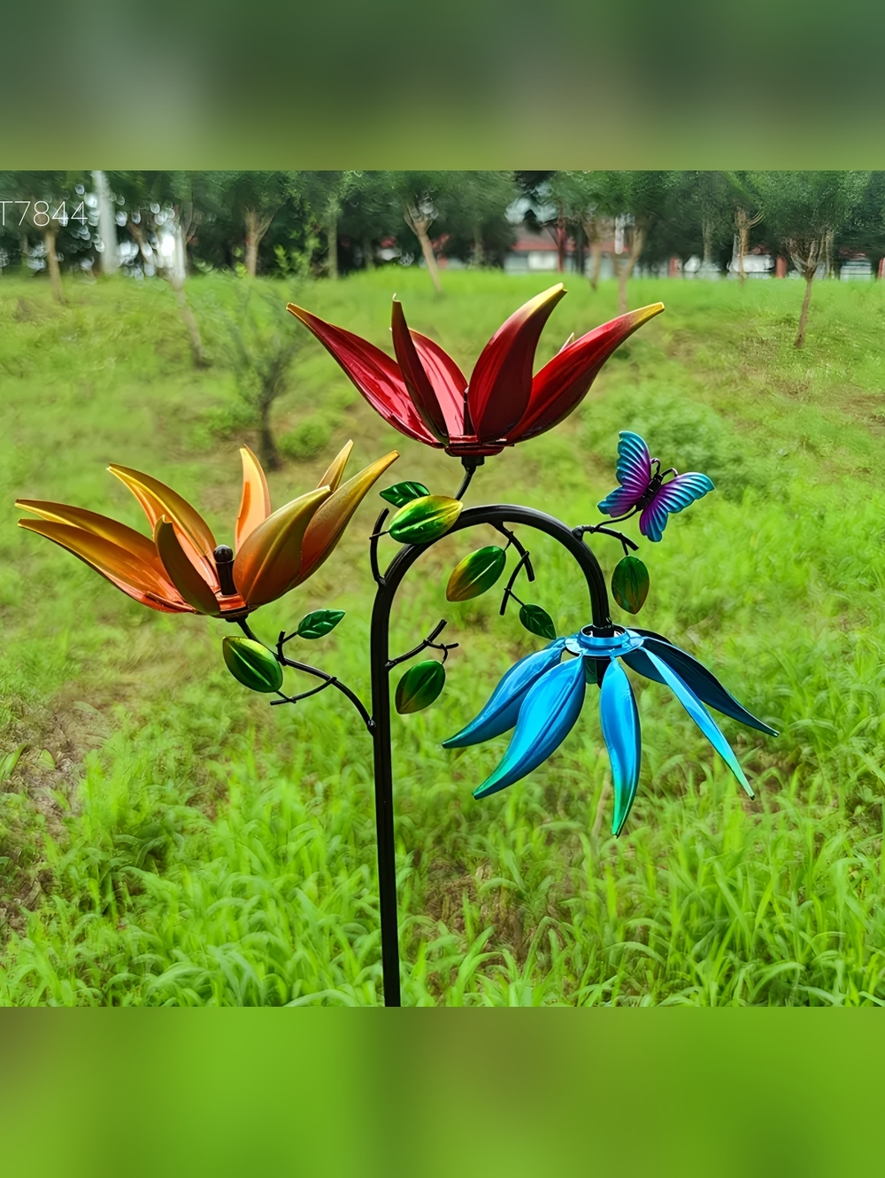 Triple flowers metal kinetic wind spinner, 30" x 13"